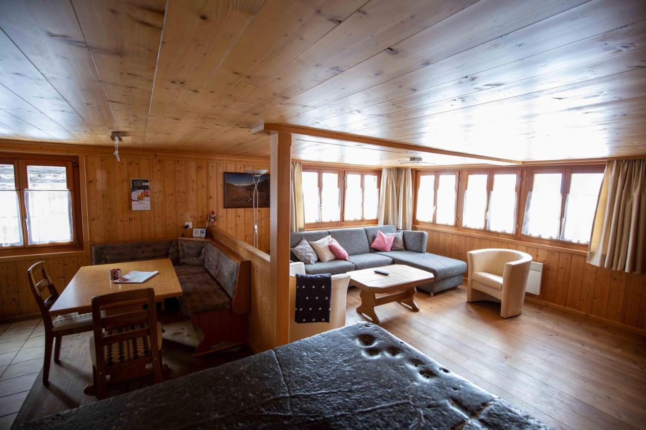 Alpensonne Apartment Reckingen Luaran gambar